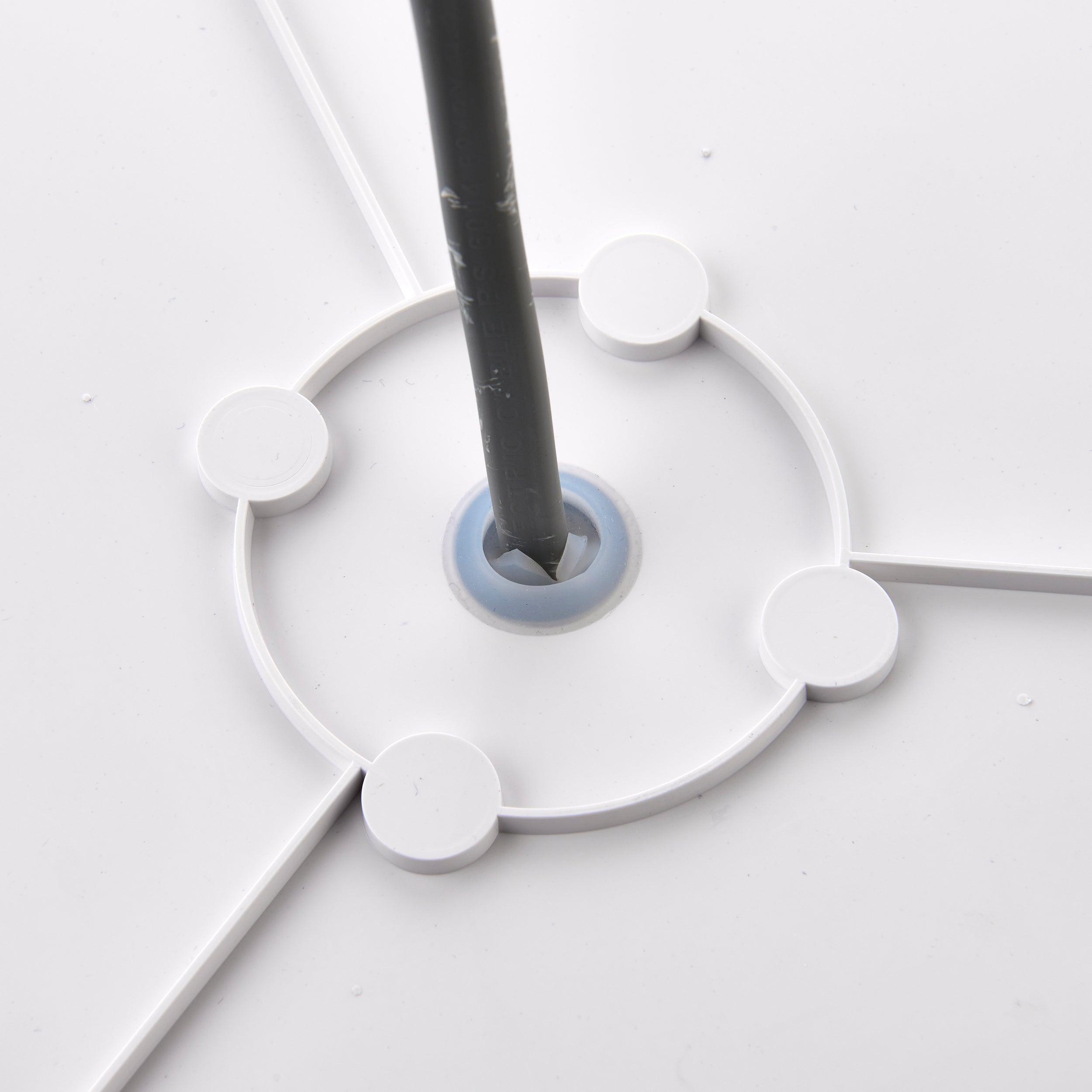 heropro xl microwave emergency led bulkhead light ip65 28w saxby lighting, close up LED Lamp Image 14