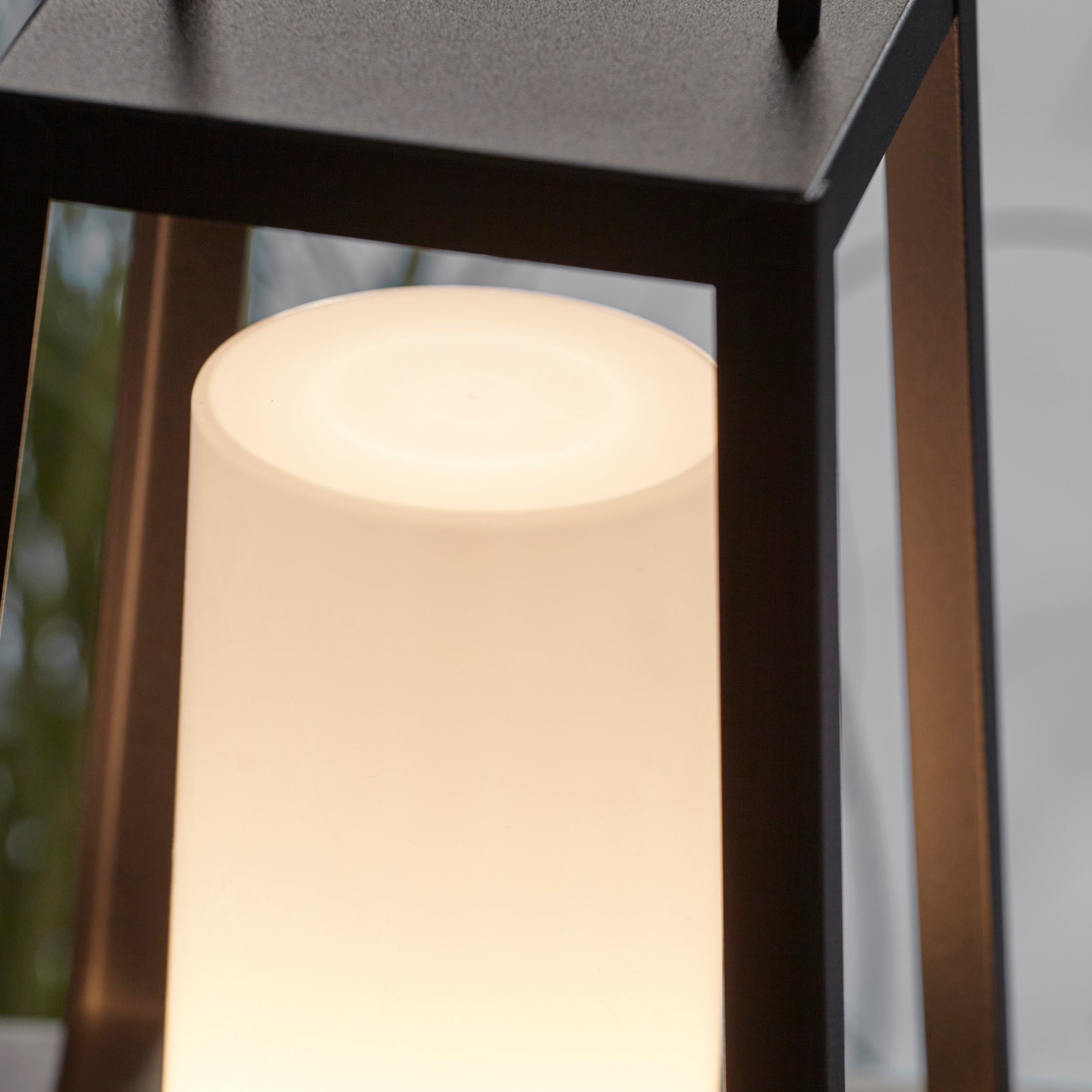 Tallow Outdoor Rechargeable Table Lamp - IP44