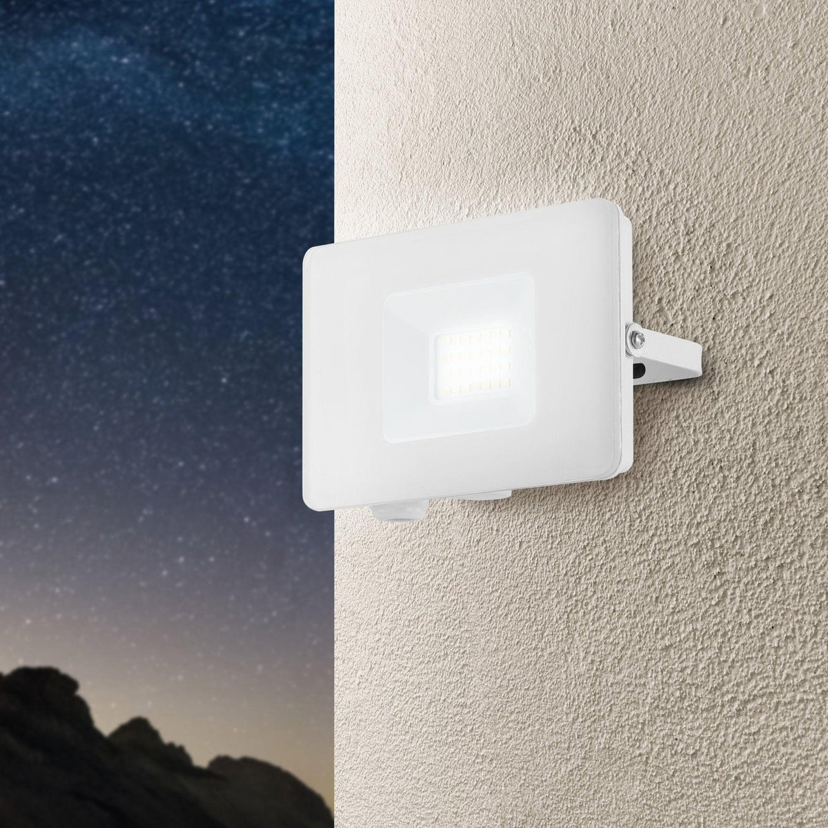 eglo faedo 3 white ip65 led outdoor flood light 21w