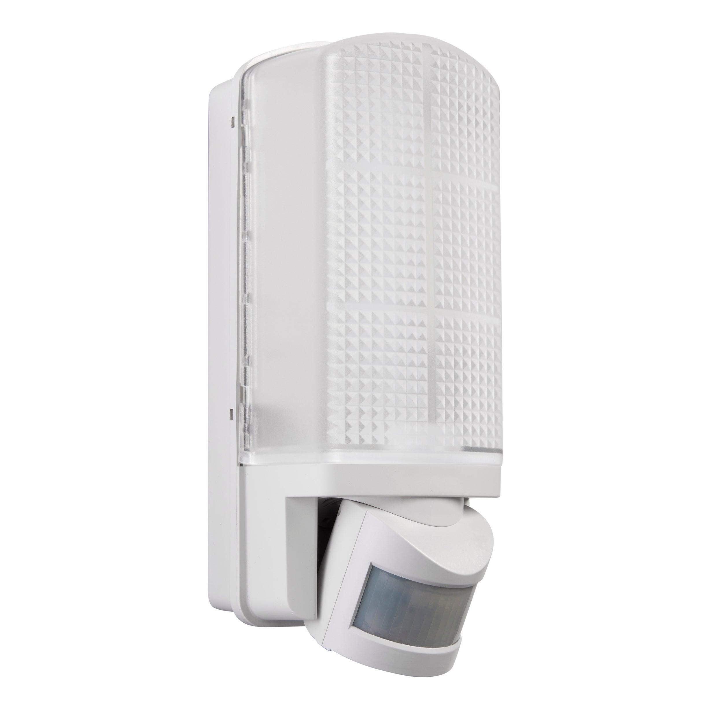 motion led white pir outdoor wall light ip44 6w by saxby lighting, close up image 137