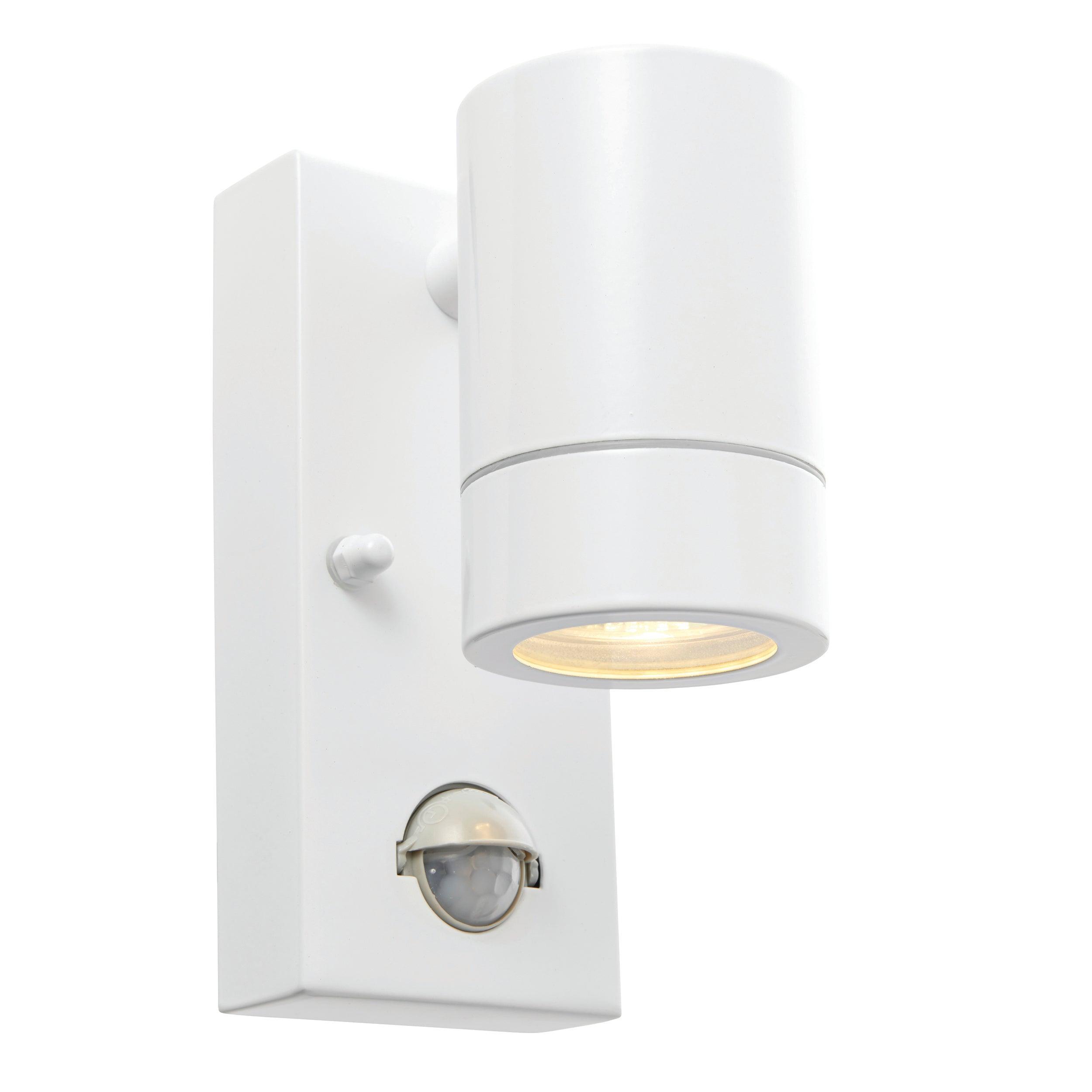 palin pir sensor white outdoor downlight wall light ip44 7wby saxby lighting