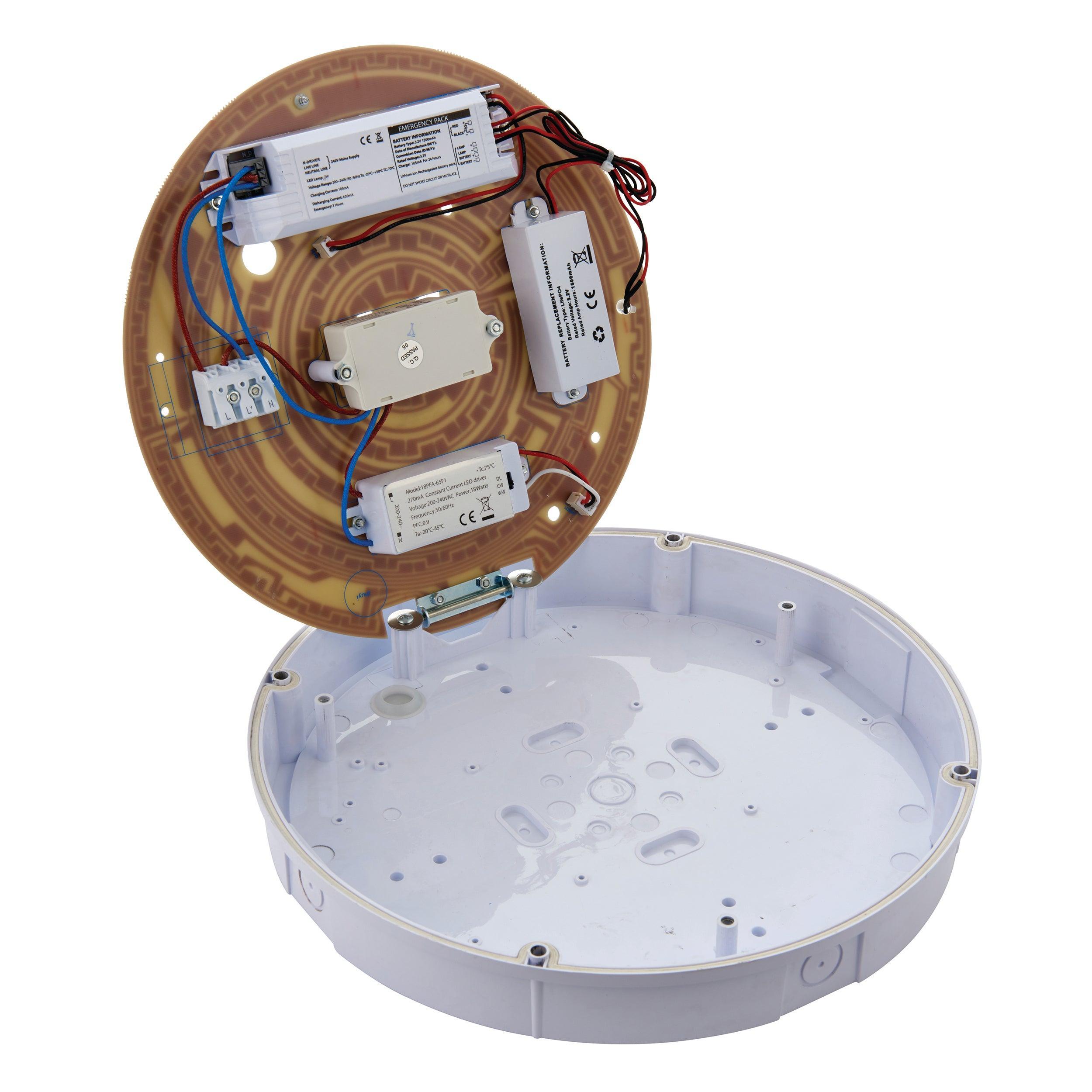 forca cct led bulkhead emergency microwave sensor ip65 18w by saxby lighting, close up image 96