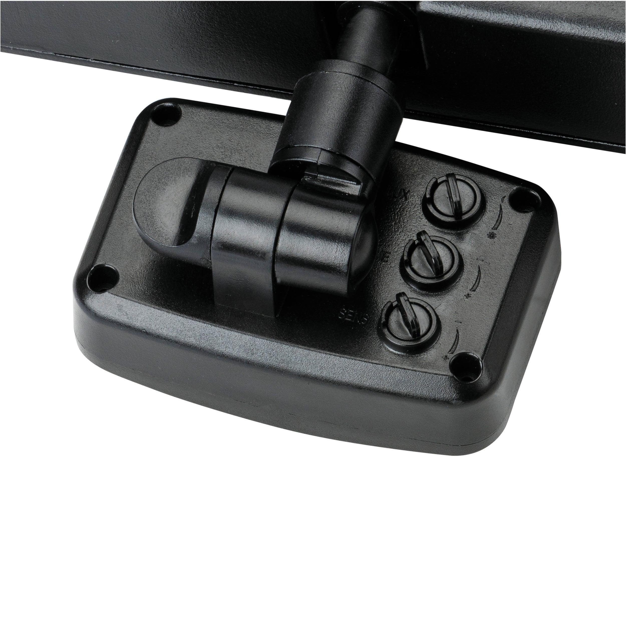 surge pir ip44 led flood light 50w cool white by saxby lighting, close up image 81