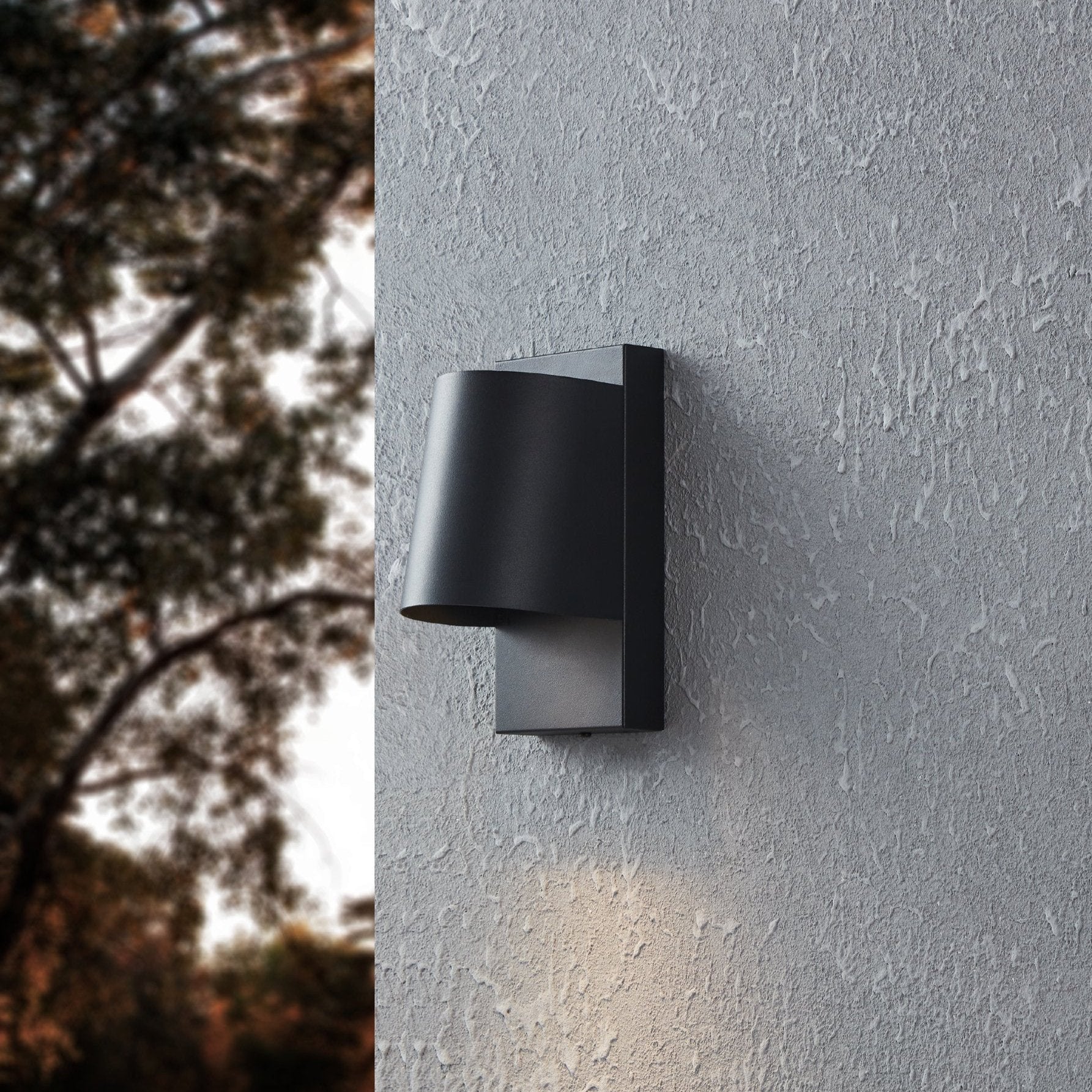 eglo stagnone black ip54 outdoor wall light