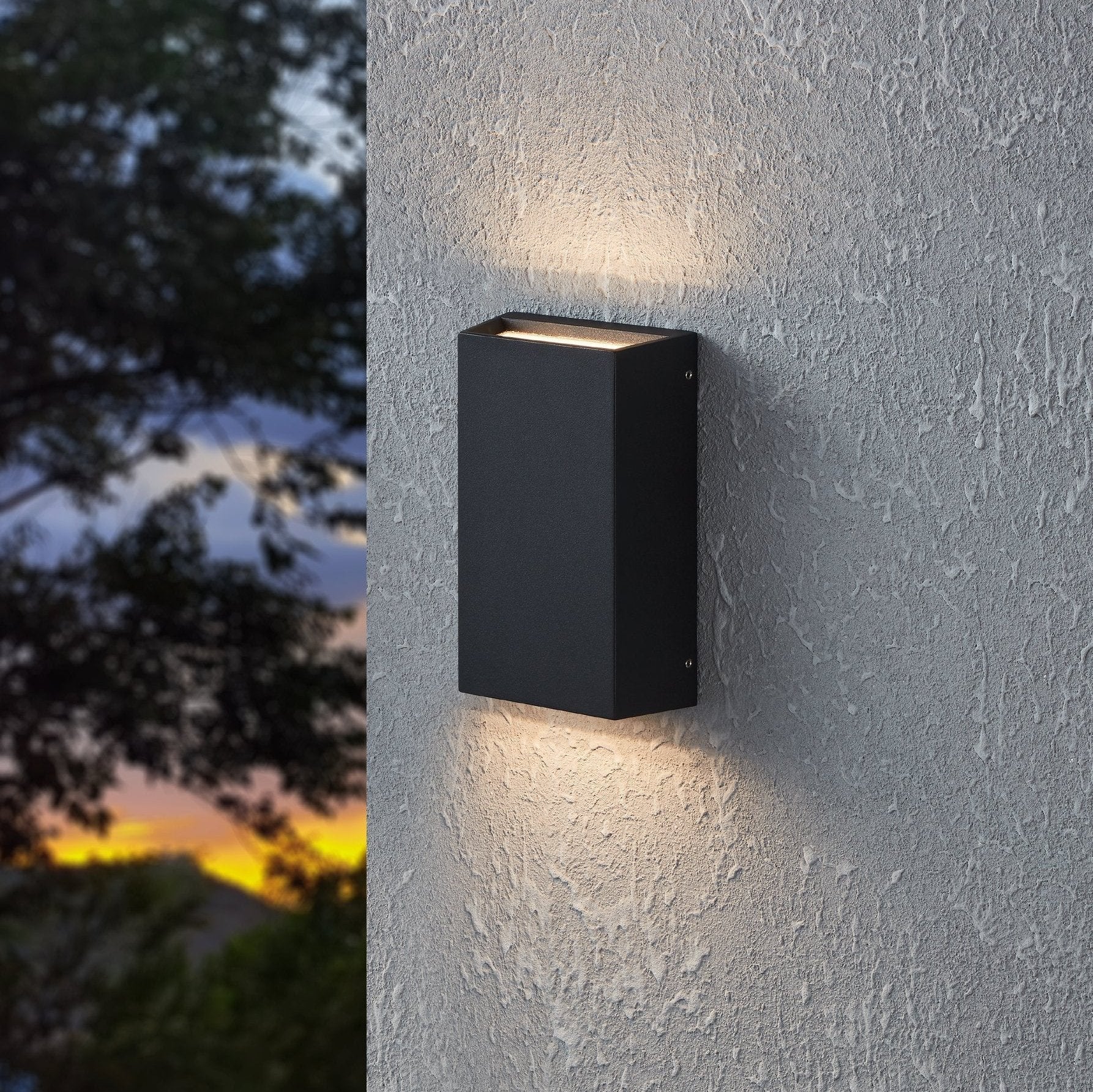 eglo spongano ip65 black outdoor wall light