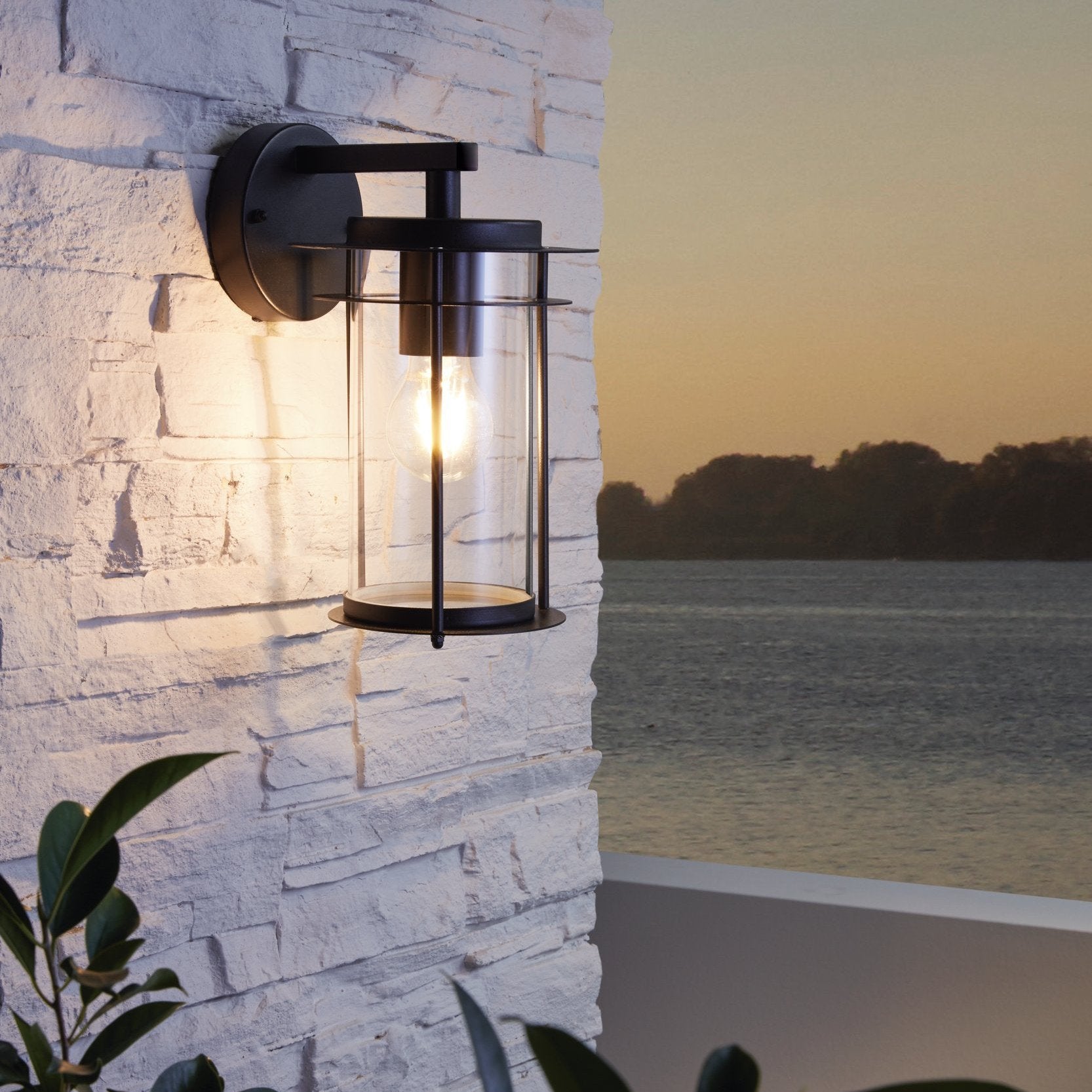 eglo valdeo ip44 black outdoor wall light