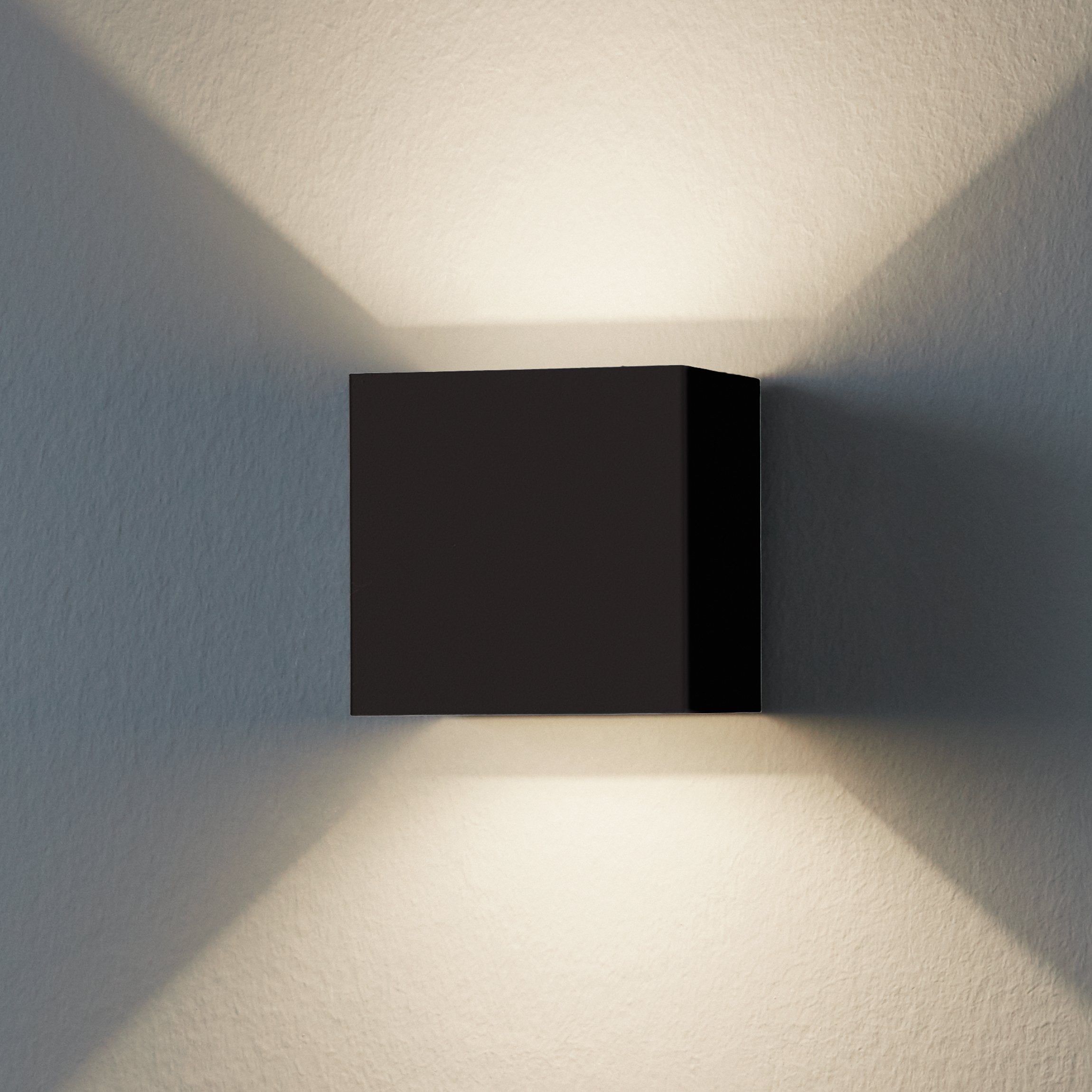 eglo calpino ip54 grey square outdoor led wall light living room close up