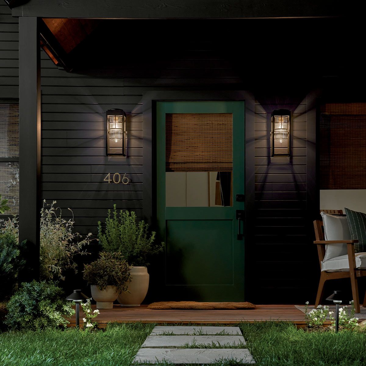 Kichler Hone Coastal 1 Light Medium Wall Lantern