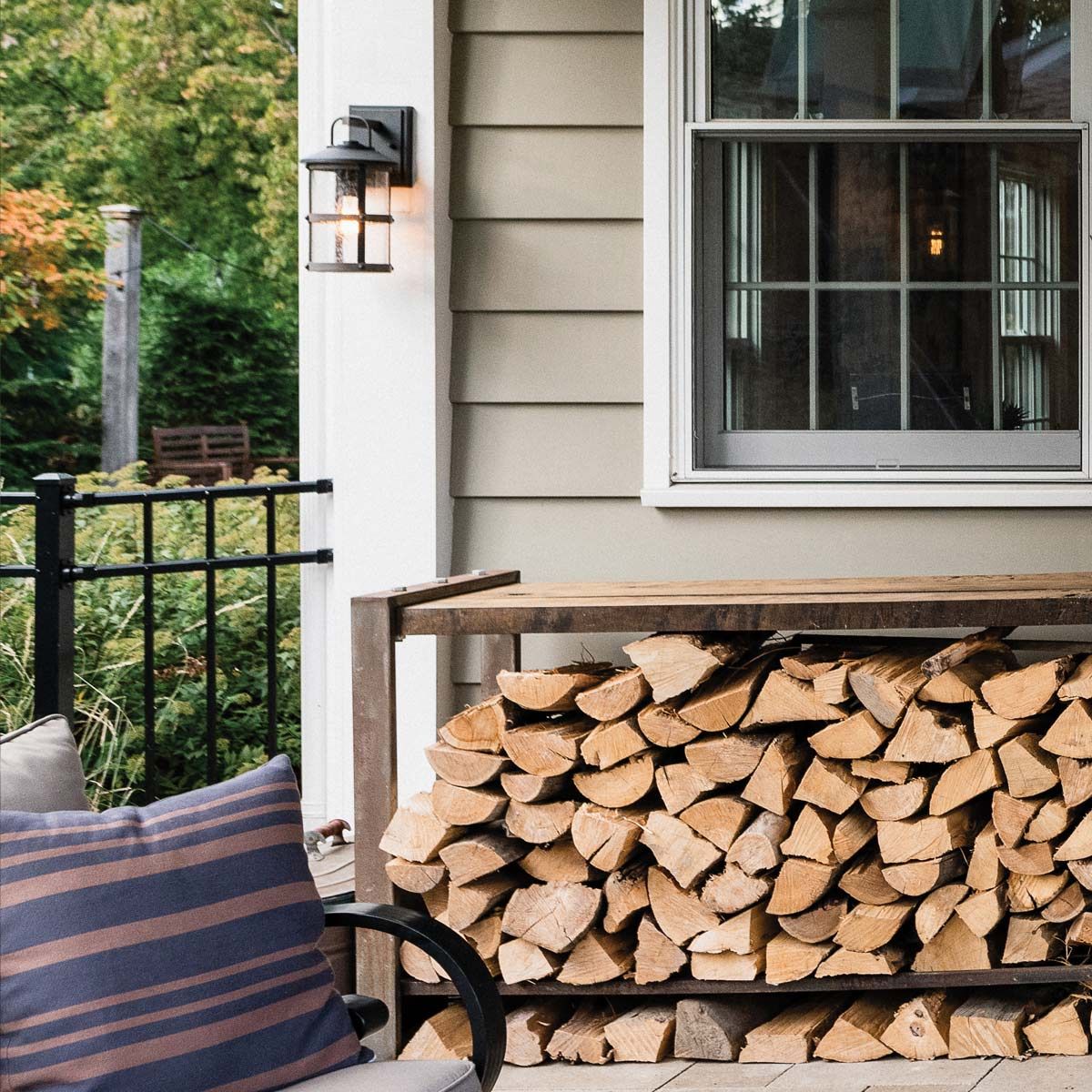 Lakehouse 1 Light Small Outdoor Wall Lantern