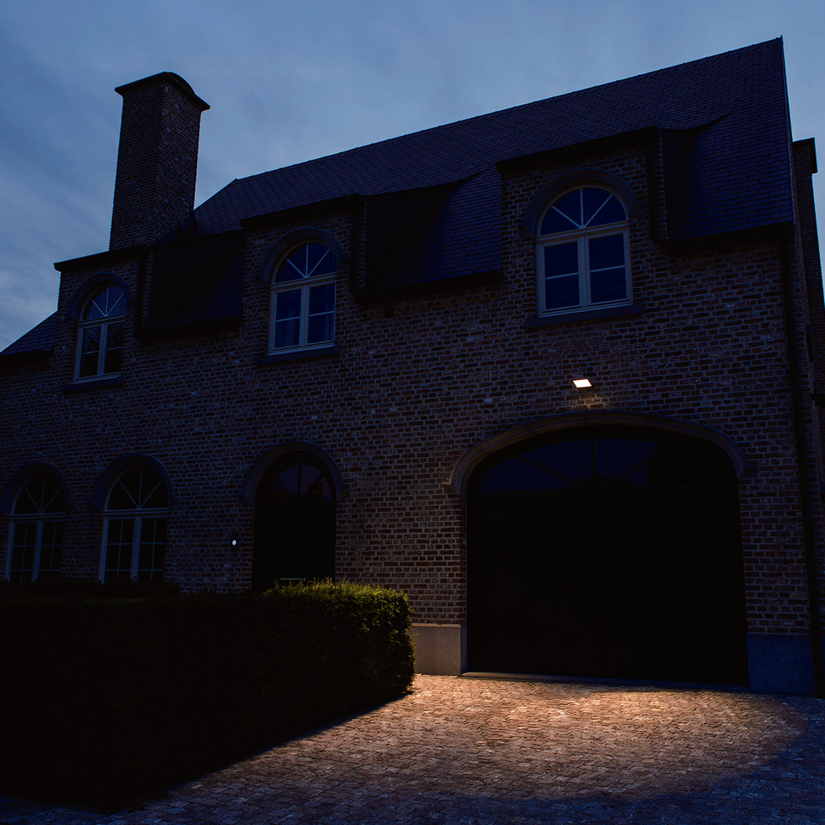 Lutec Atlantis Dark Grey LED Flood Light 13.7W Wall Light - Cool White
