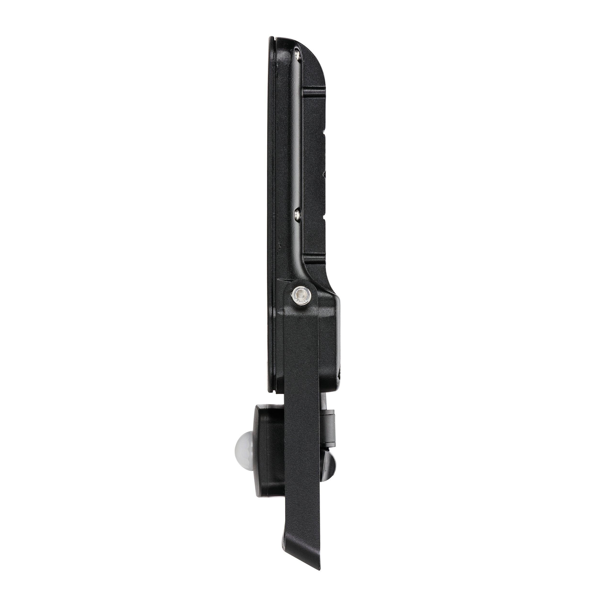 surge pir ip44 led flood light 50w cool white by saxby lighting, close up image 133