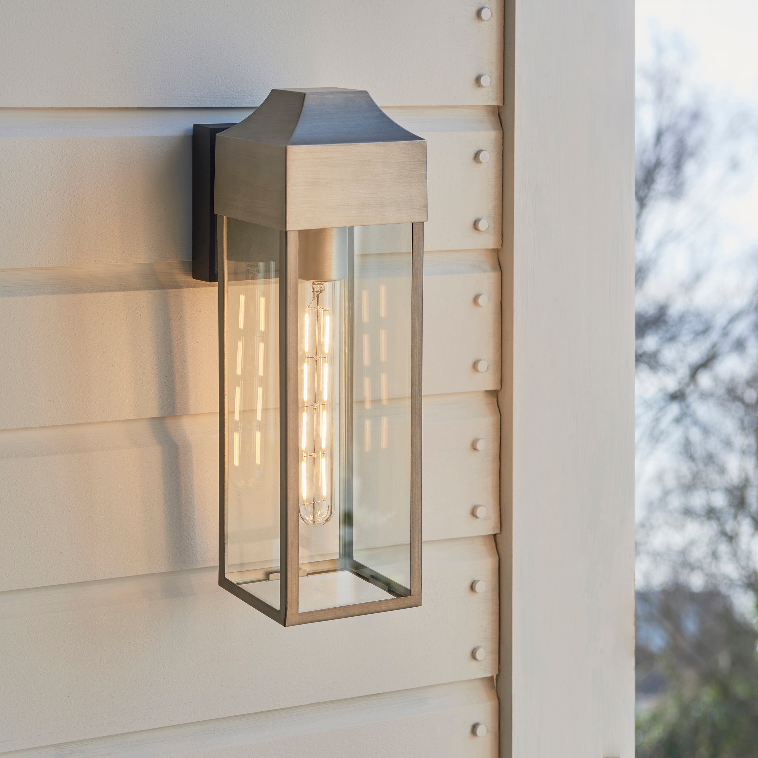 Georgian Pewter Outdoor Wall Light - IP44