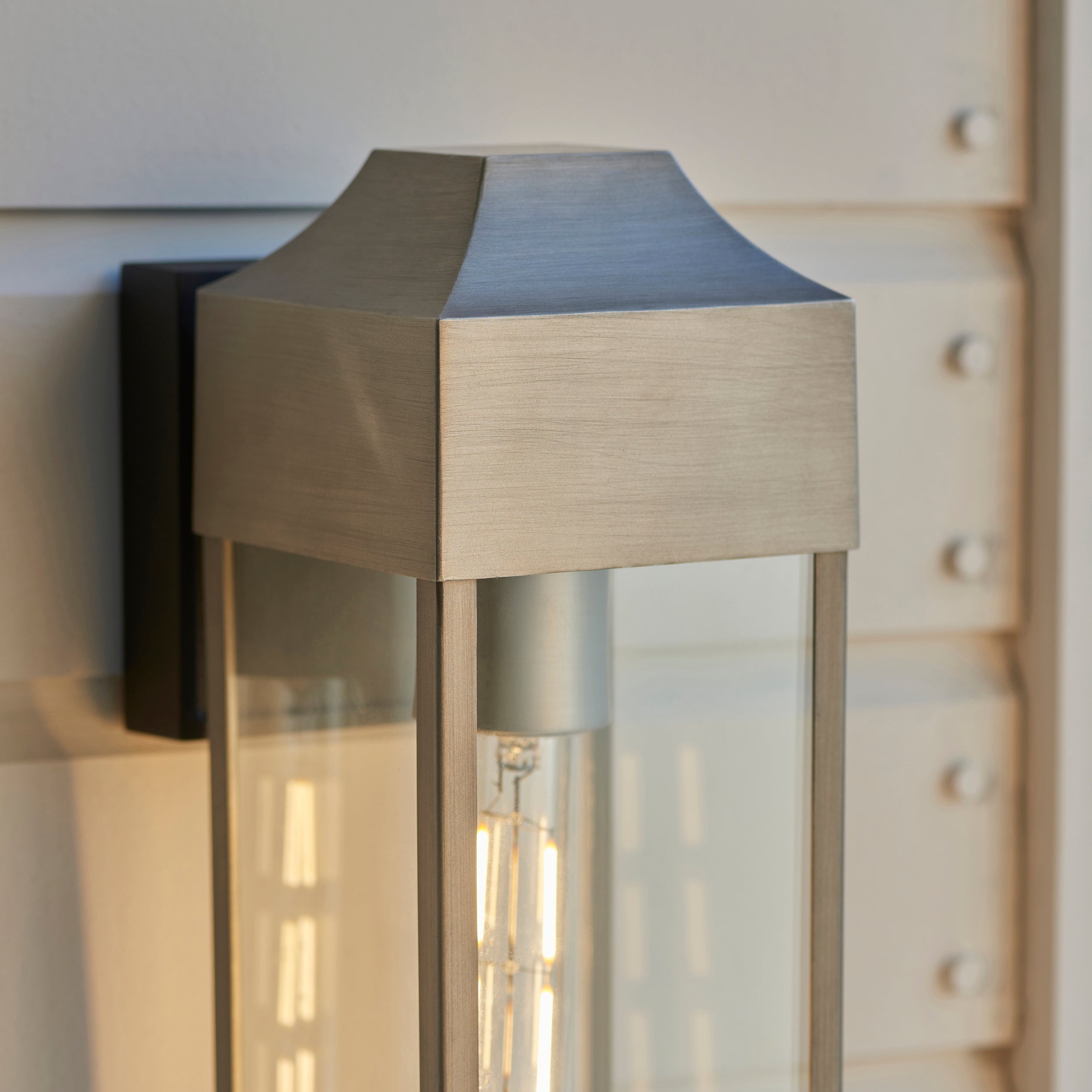 Georgian Pewter Outdoor Wall Light - IP44