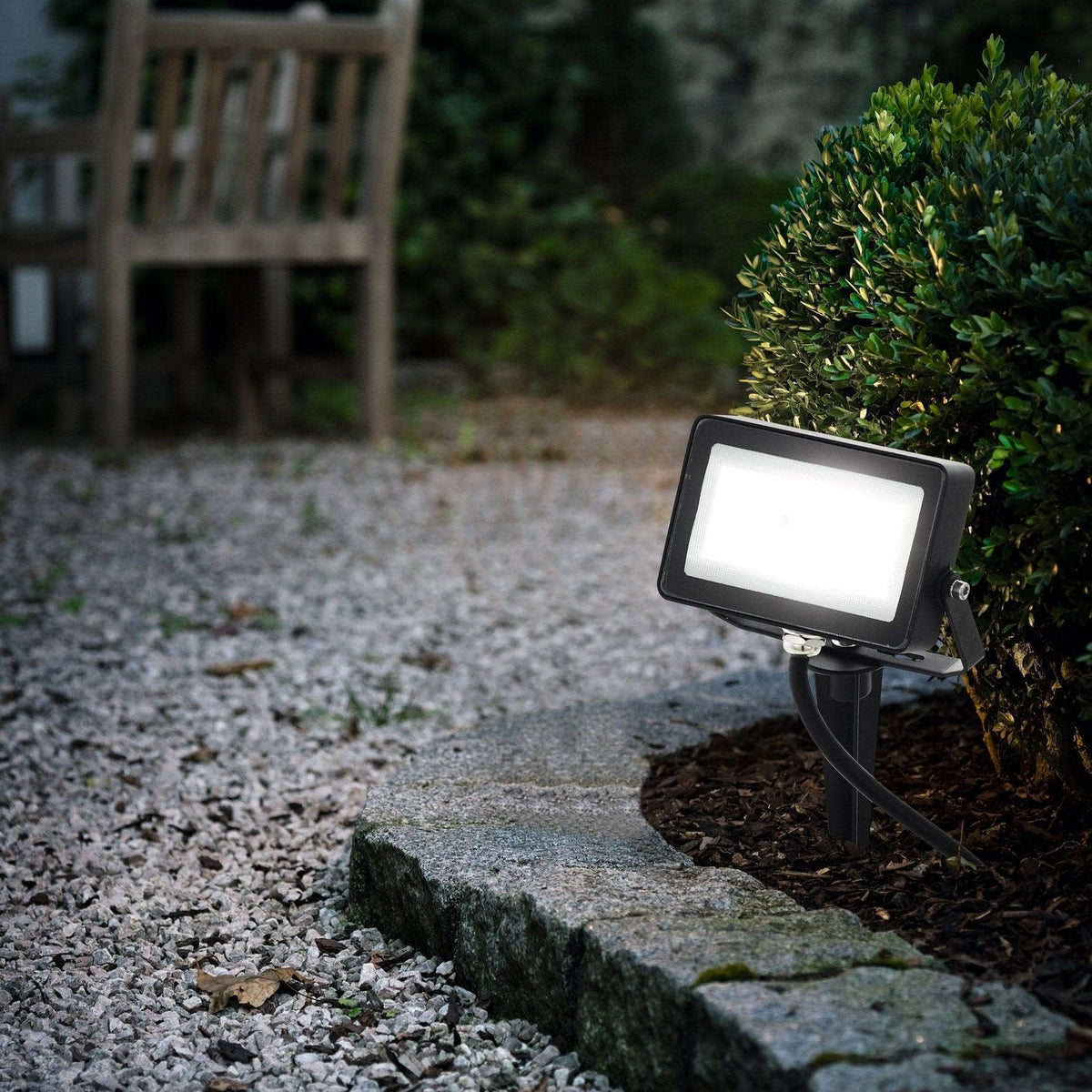 eglo faedo 4 spike black metal outdoor flood light with remote