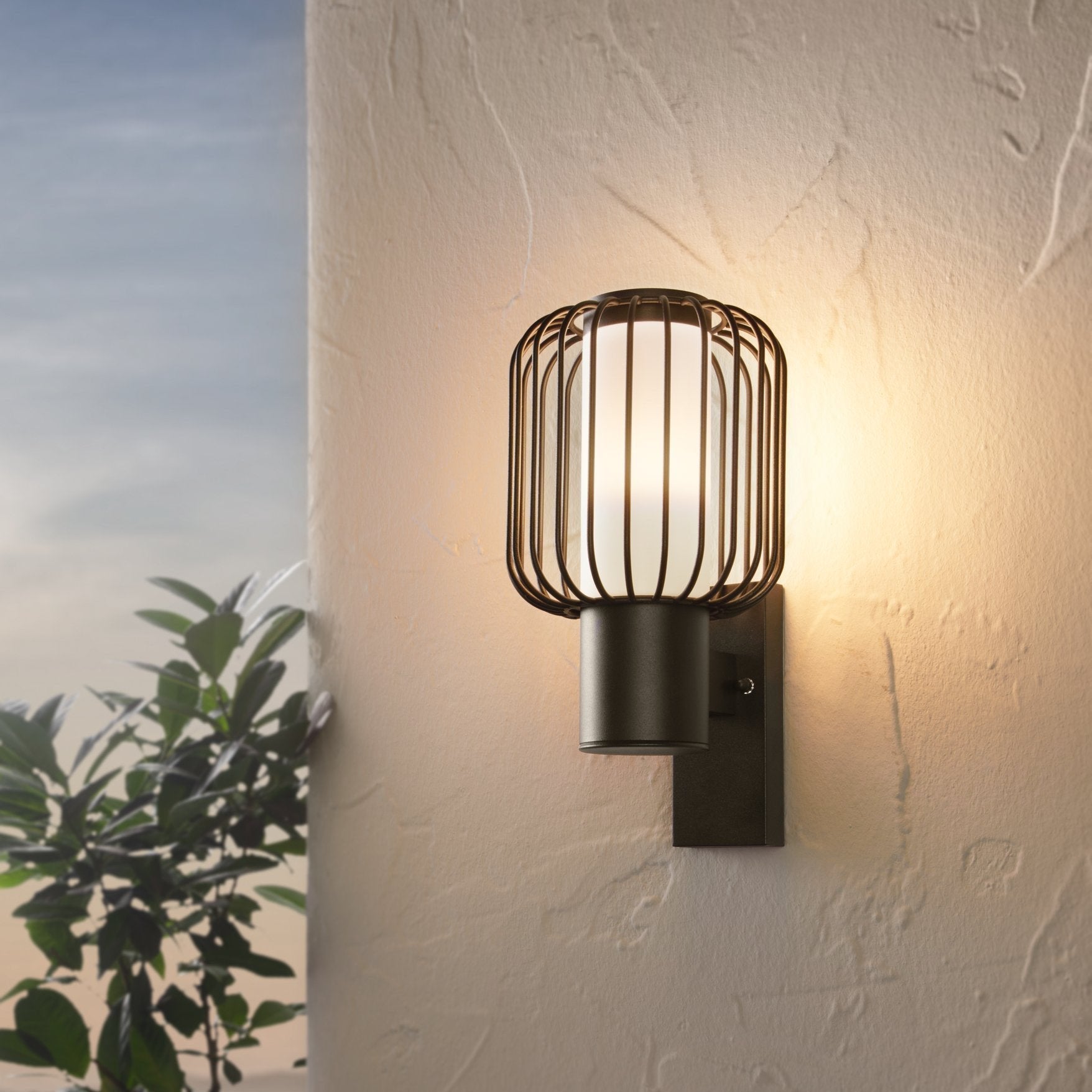 eglo ravello black wire shade ip44 outdoor wall light