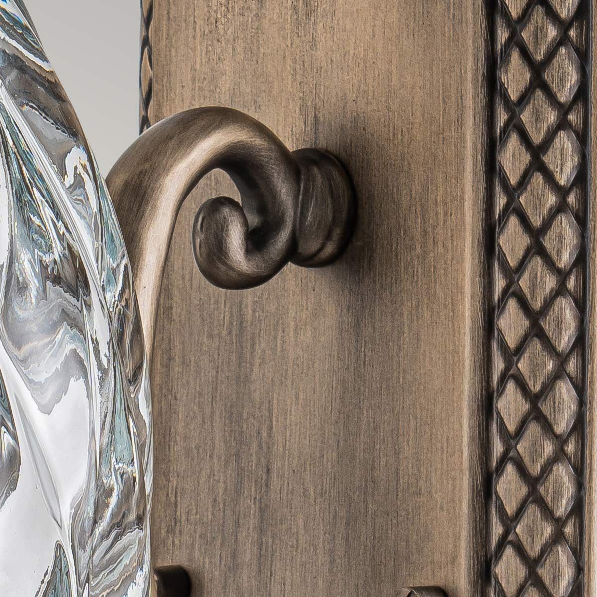 Plantation Bronze Medium Outdoor Wall Lantern
