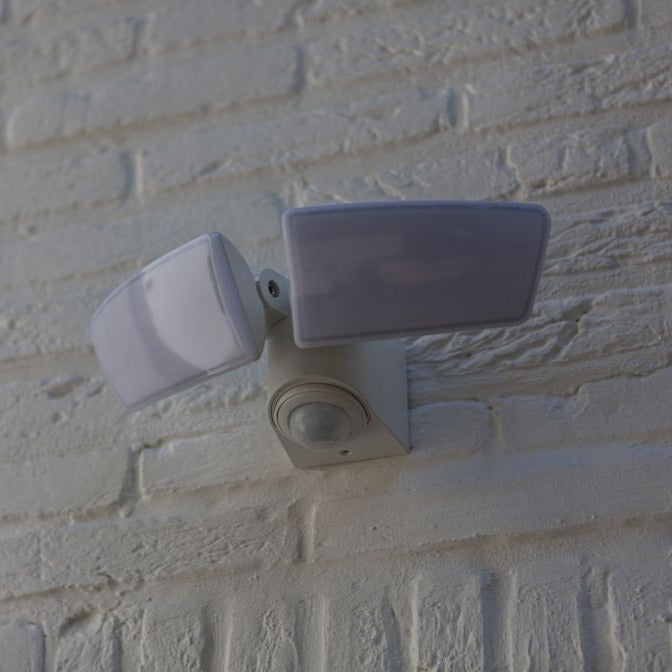Honeywell led on sale integrated flood light